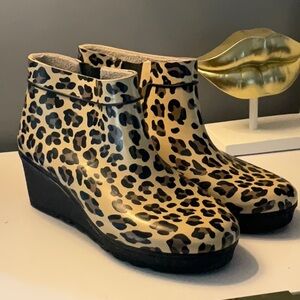 Sperry Brown and Black Winter Rain Boots